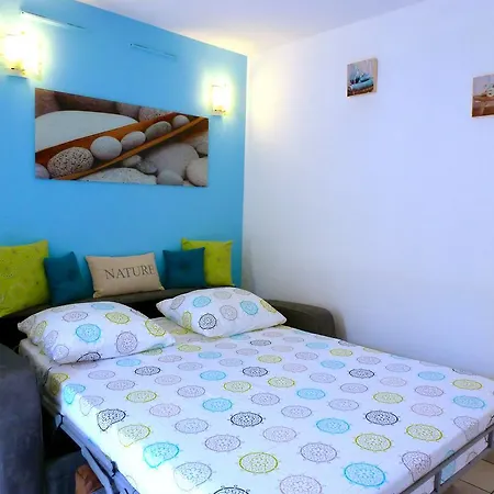 French Riviera Apartment